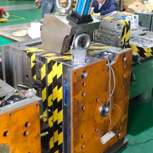 Профессиональные производители промышленных пластиковых деталей по индивидуальному заказу Формы для литья под давлением