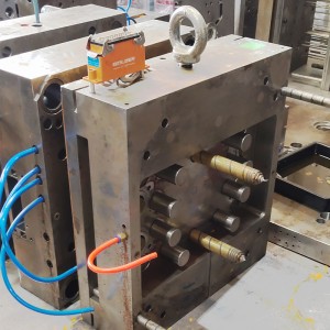 Производитель Китай Custom Professional пресс-форм для изготовления прецизионных пластиковых форм