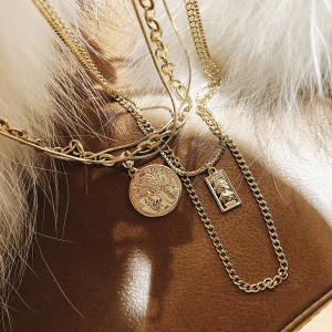 Простая и универсальная цепь свитера