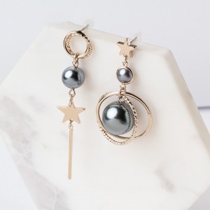 Корейская версия модных сережек настроения