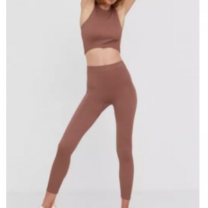 Упругости без рукавов вязаный спортивный костюм