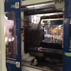 Используемая секунда используется все электрические пластиковые литья под давлением