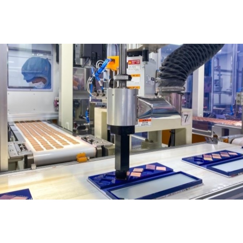 Прибывает новое оборудование