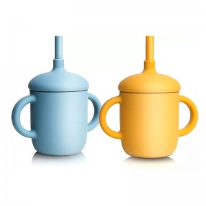 Оптовая 100% силиконовые чашки пищевого качества, обучающие чашки с соломинкой для младенцев