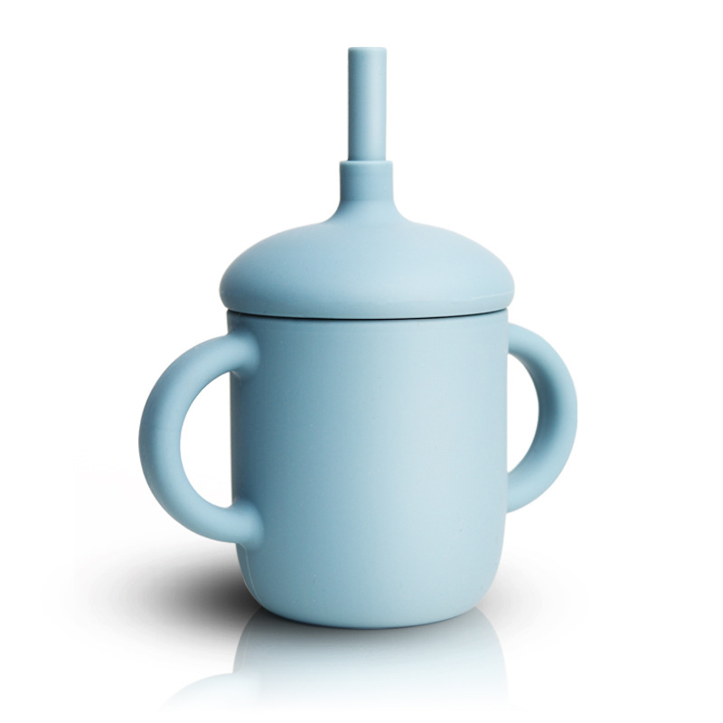 Оптовая 100% силиконовые чашки пищевого качества, обучающие чашки с соломинкой для младенцев
