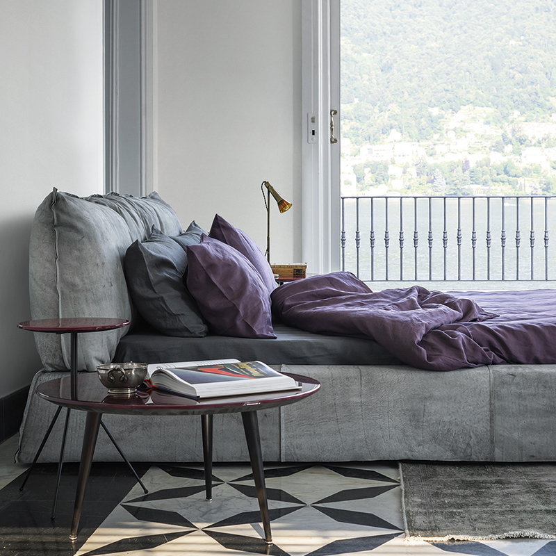 Итальянский минималистский дизайнерский высококлассный мастер короля кровать современная кровать с двуспальной кроватью Queen