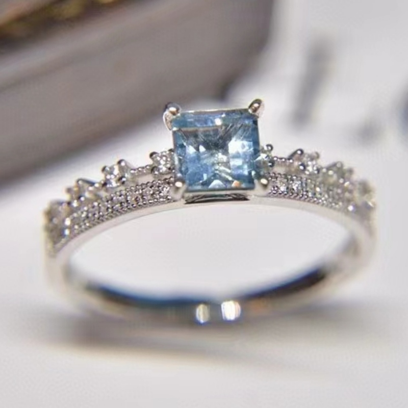 Aquamarine Double Design Gemstone Ring для девушки