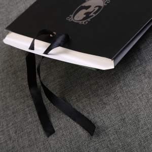 Корейские тонкие кожаные брюки Упаковочная коробка глянцевые брюки леггинсы колготы трусики черная лента упаковочная коробка