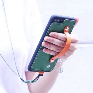 защитный чехол для мобильного телефона iphone 8. это сделано из телячьей шкуры. чемодан спроектирован с ручным поясом. Импорт tpu + pc дв...