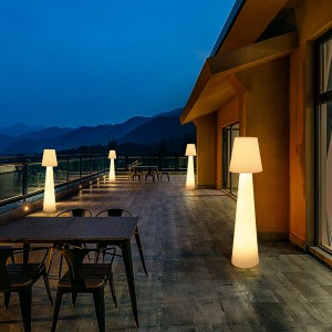 Фестиваль декоративный полиэтилен светодиодный светодиодные напольные тормы для садовой газонной вечеринки и на открытом возд...