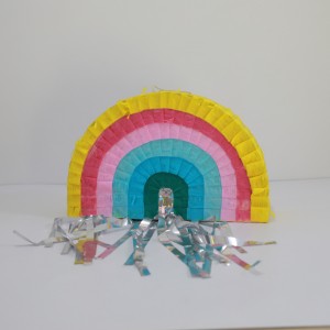 Новые дизайны красочные украшения бумага Pinata для свадьбы