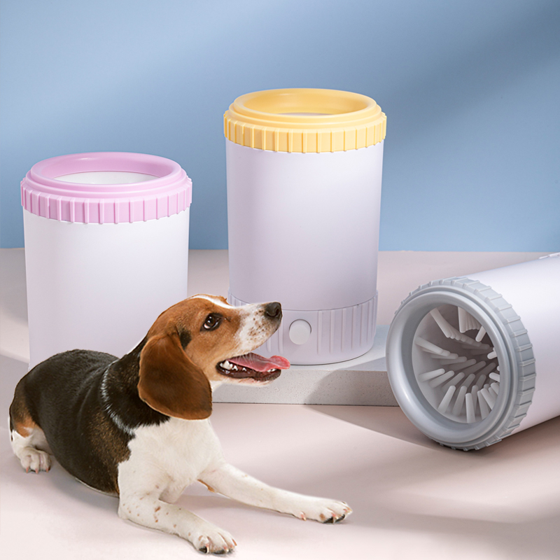 Портативная собачья стиральная машина для лап для маленьких и средних собак с мягкими силиконовыми щетинками