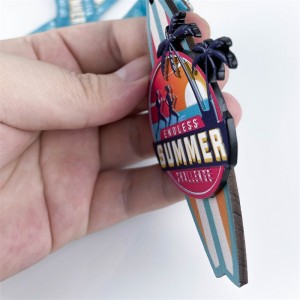 Награждения деревянной металлической деревянной медалью за летний каникул бег