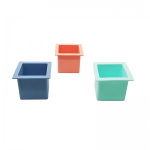 Большой силиконовый кубичный лоток для кубика.