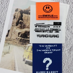 Цветная печать маркировки доставки