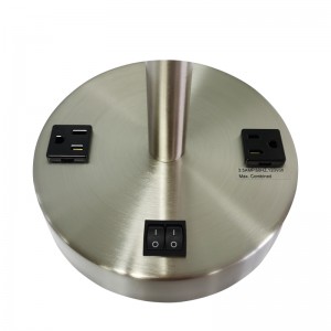 Простой стиль матовой никелевой отделки настольной настольной лампы с близнецом на/off Rocker Switch и двумя удобными выходами в гостей