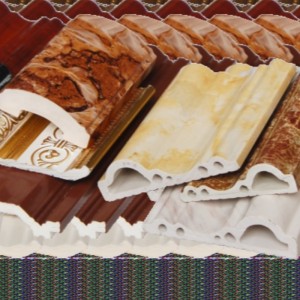 Пластическая экструзионная форма с краем окна