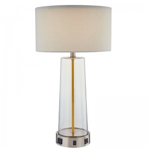 Home2 Hotel Glass Sterce Table Lamp с переключателем на/off Rocker, удобной розеткой и USB -зарядным портом в гостинице отеля.