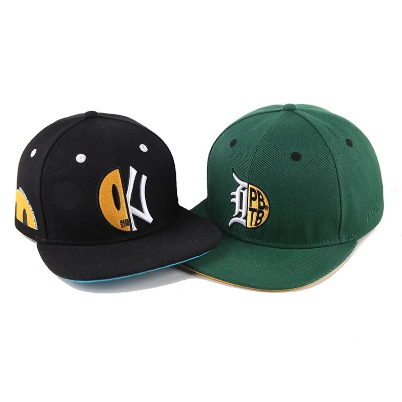 Заводская оптовая бейсбольная шляпа Custom Men Snapback Cap 6 Панель Flat Brim Вышивка Fitted Sports Cap