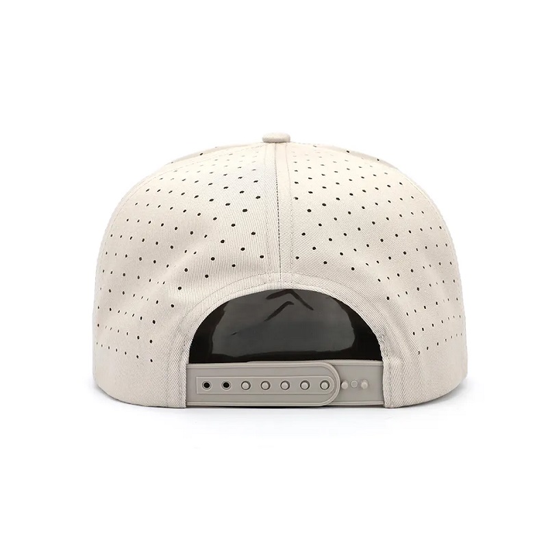 Оптовая индивидуальная высококачественная 7 -панель плоская распечатана логотип логотип логотип, лазерные отверстия, перфорированная мужская шляпа