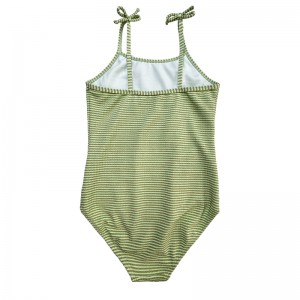 Золотые шелковые купальники с золотыми шелковыми купальниками