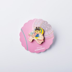 Индивидуальный имитационный эмалевой значок логотипа Comic изображения, бесплатная плата за образцы, подходящая для сбора, заклин...