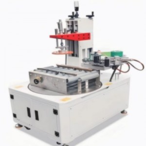 Горизонтальный-Тип круговой картонной машины для герметизации